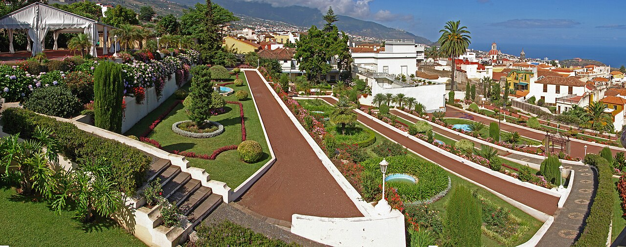 Jardines del Marquesado de la Quinta Roja: el jardín de la memoria, el símbolo y la rebeldía en La Orotava